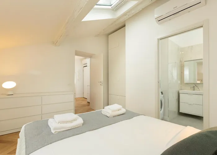 Bansky Nest - New Exclusive * 밀라노